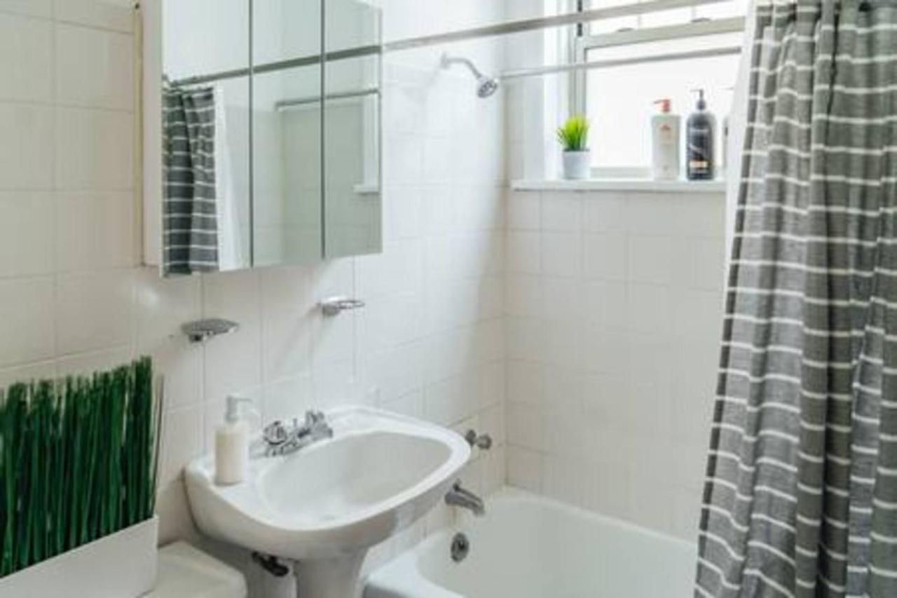 Cozy & Stylish 2Br Apt Near O'Hare Int'L Airport - Central Cozy Dunning Exteriör bild