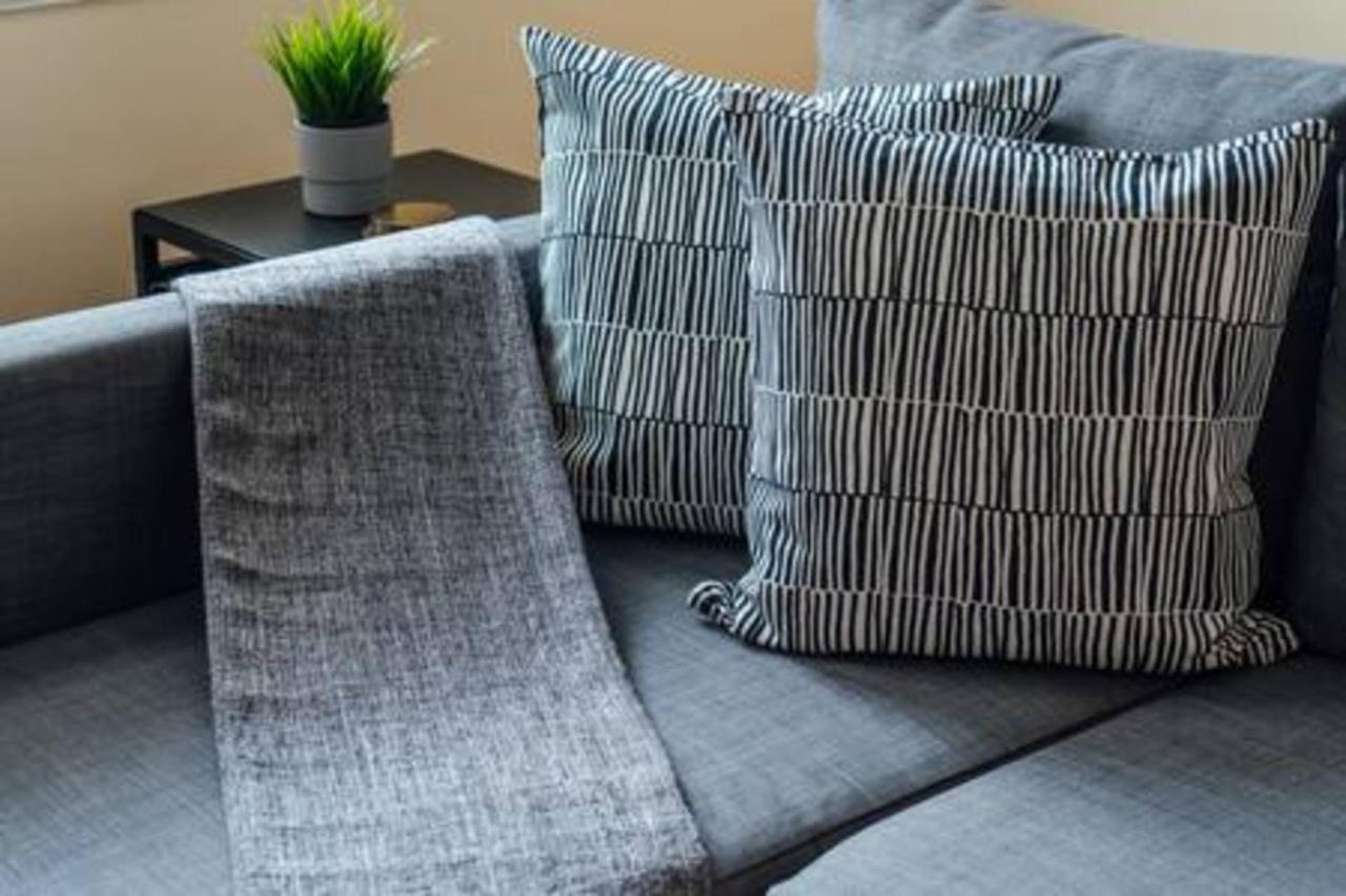 Cozy & Stylish 2Br Apt Near O'Hare Int'L Airport - Central Cozy Dunning Exteriör bild
